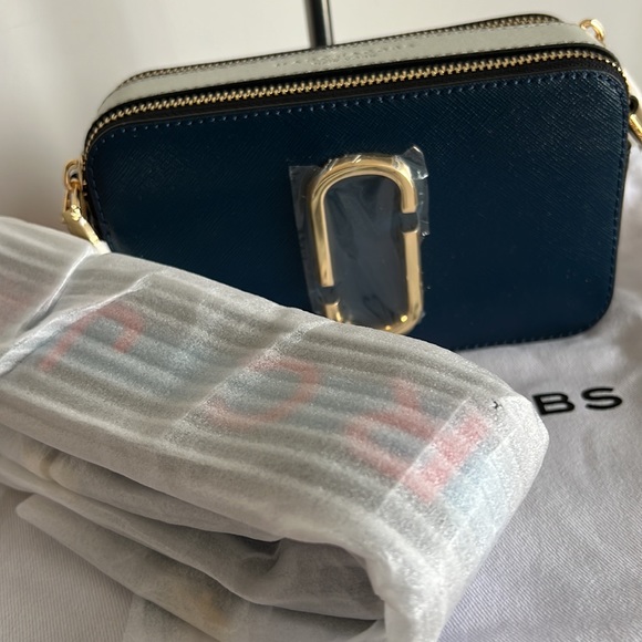 Marc Jacobs canera bag - Picture 4 of 4